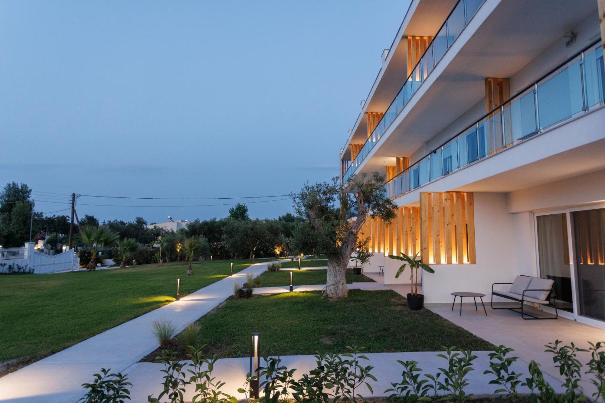 פפקוהורי Asterias Premium Holiday Apartments מראה חיצוני תמונה