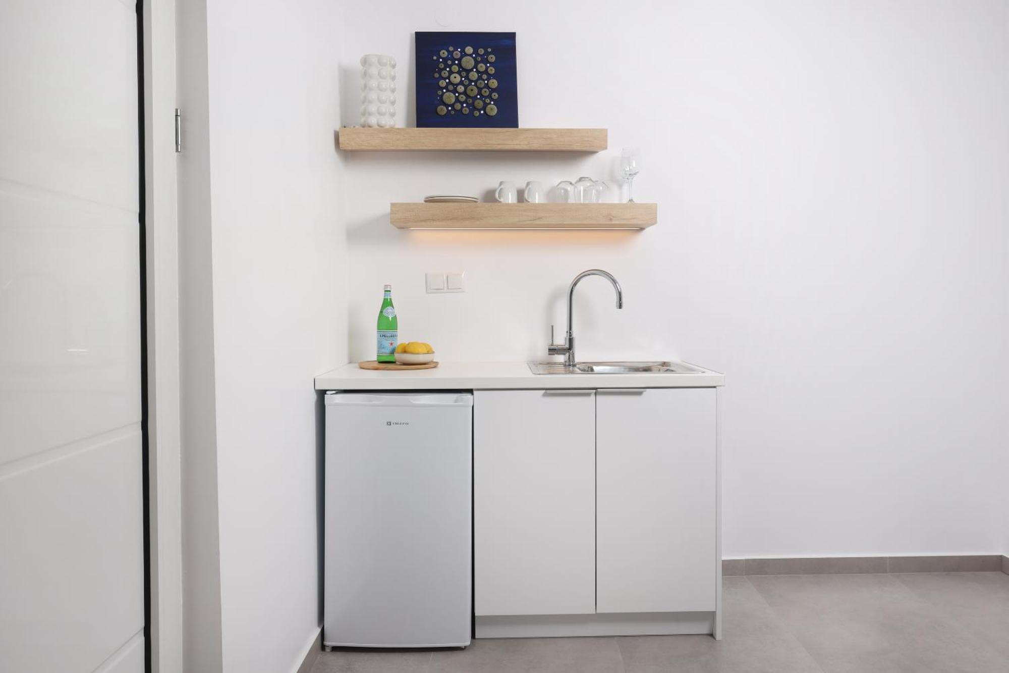 פפקוהורי Asterias Premium Holiday Apartments מראה חיצוני תמונה